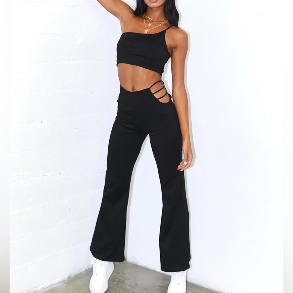 Ariarne Set NWOT Princess Polly